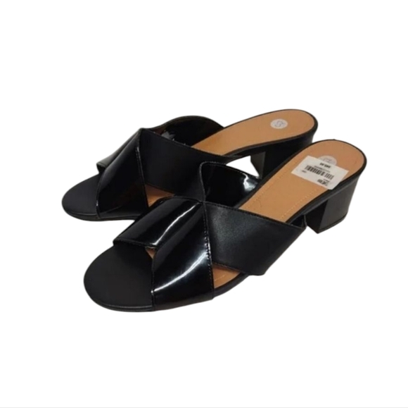 CP Women's Black Slip-On High Heel Sandals Size 8M NWOT - Picture 2 of 11